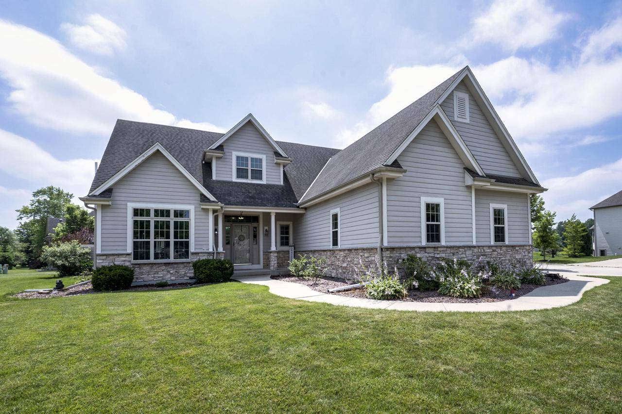 Franklin, WI 53132,9729 W Prairie Grass WAY