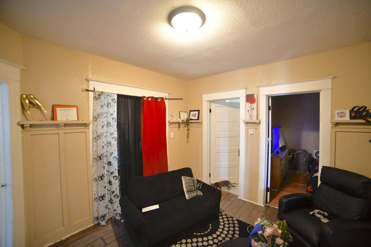 Milwaukee, WI 53206,2012 W Burleigh STREET