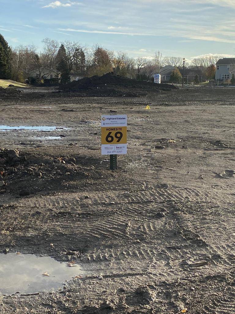 Pleasant Prairie, WI 53158,Lt69 COOPER ROAD