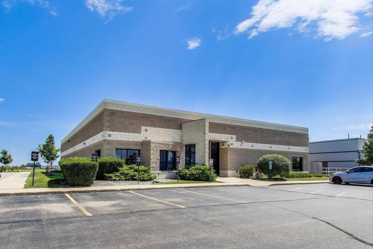 Kenosha, WI 53144,5511 95th AVENUE
