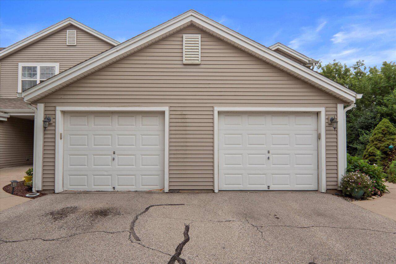 Waukesha, WI 53186,2149 E Broadway #D