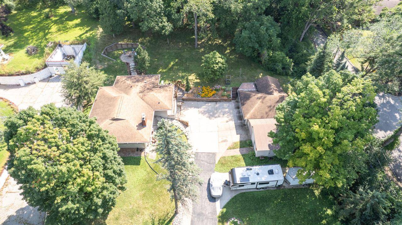 La Crosse, WI 54601,10 State Road 16
