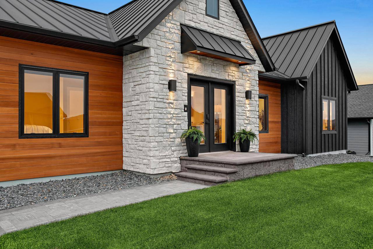 Holmen, WI 54636,251 Weston ROAD