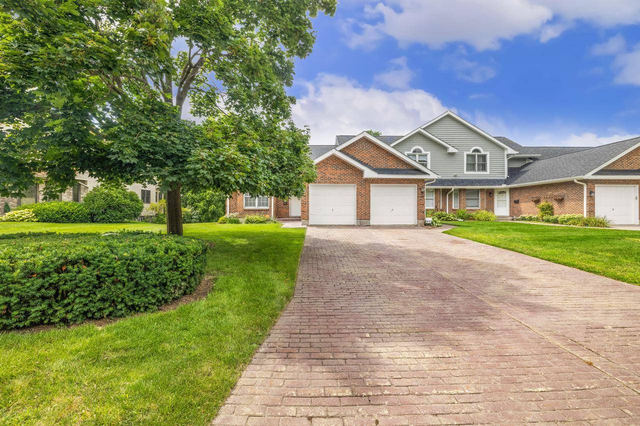 Lake Geneva, WI 53147,110 West STREET #1