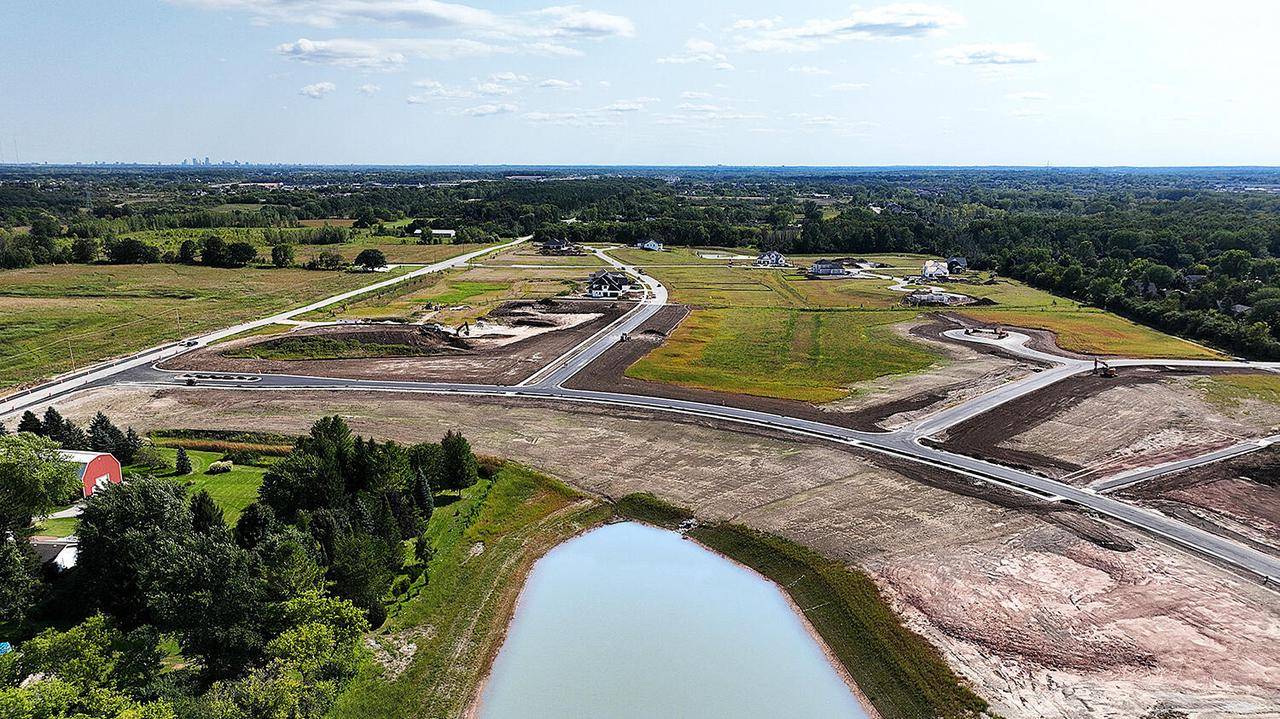 Mequon, WI 53092,Lt73 TUNDRA COURT