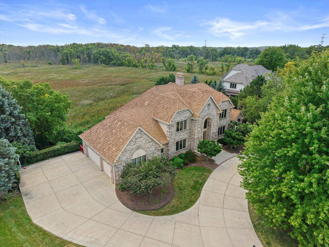 Brookfield, WI 53045,19475 Summerhill LANE