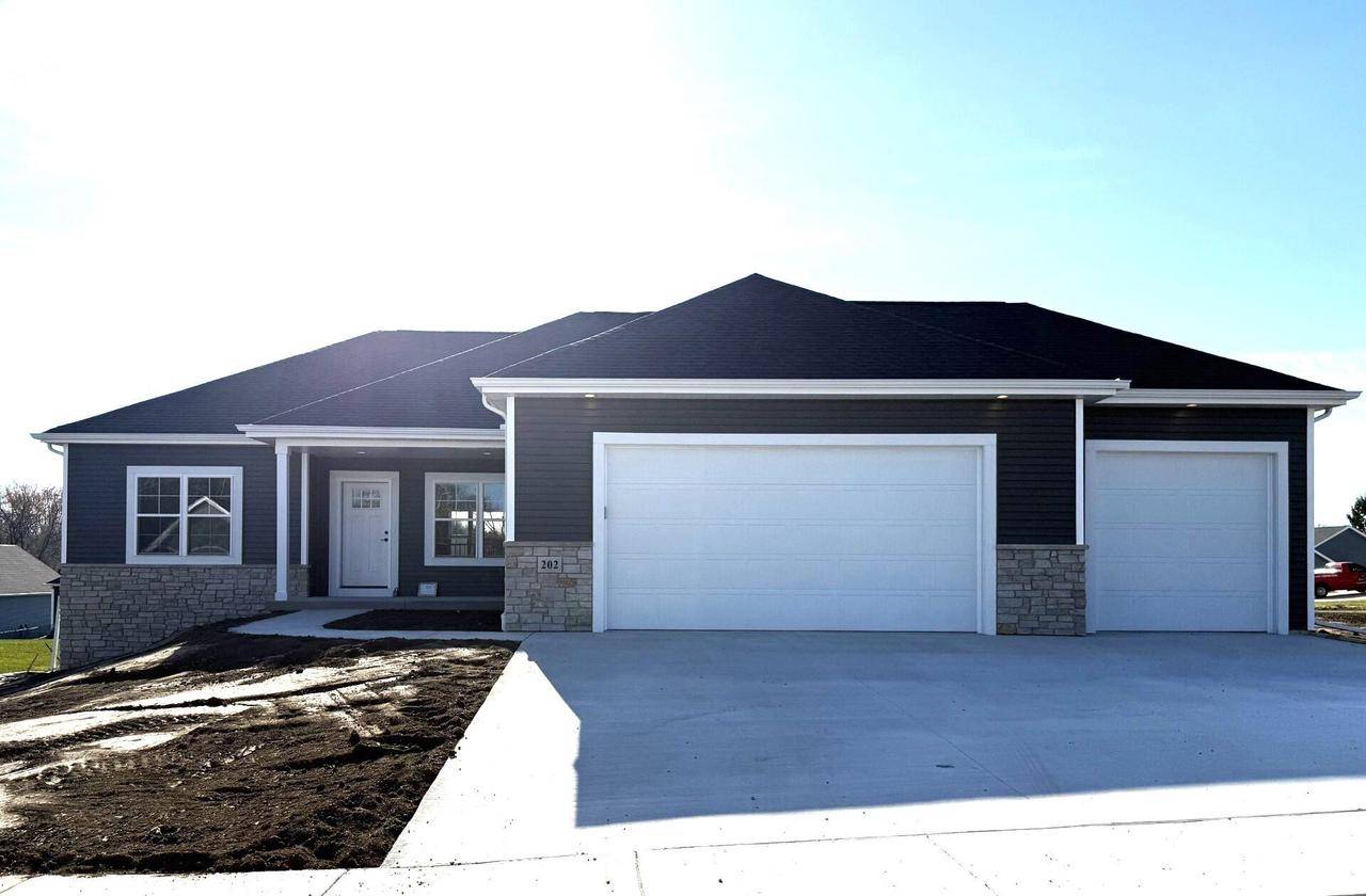 Theresa, WI 53091,202 Edgewater COURT