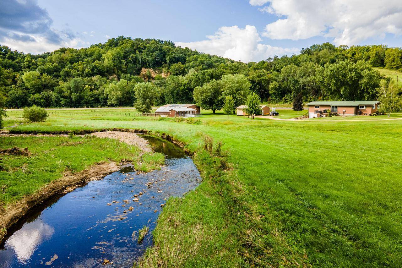 Prairie Du Chien, WI 53821,11565 US Highway 18