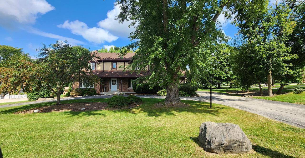 Brookfield, WI 53045,20300 Yorktown COURT