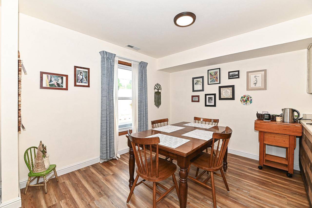 Milwaukee, WI 53221,5940 S 27th STREET #A