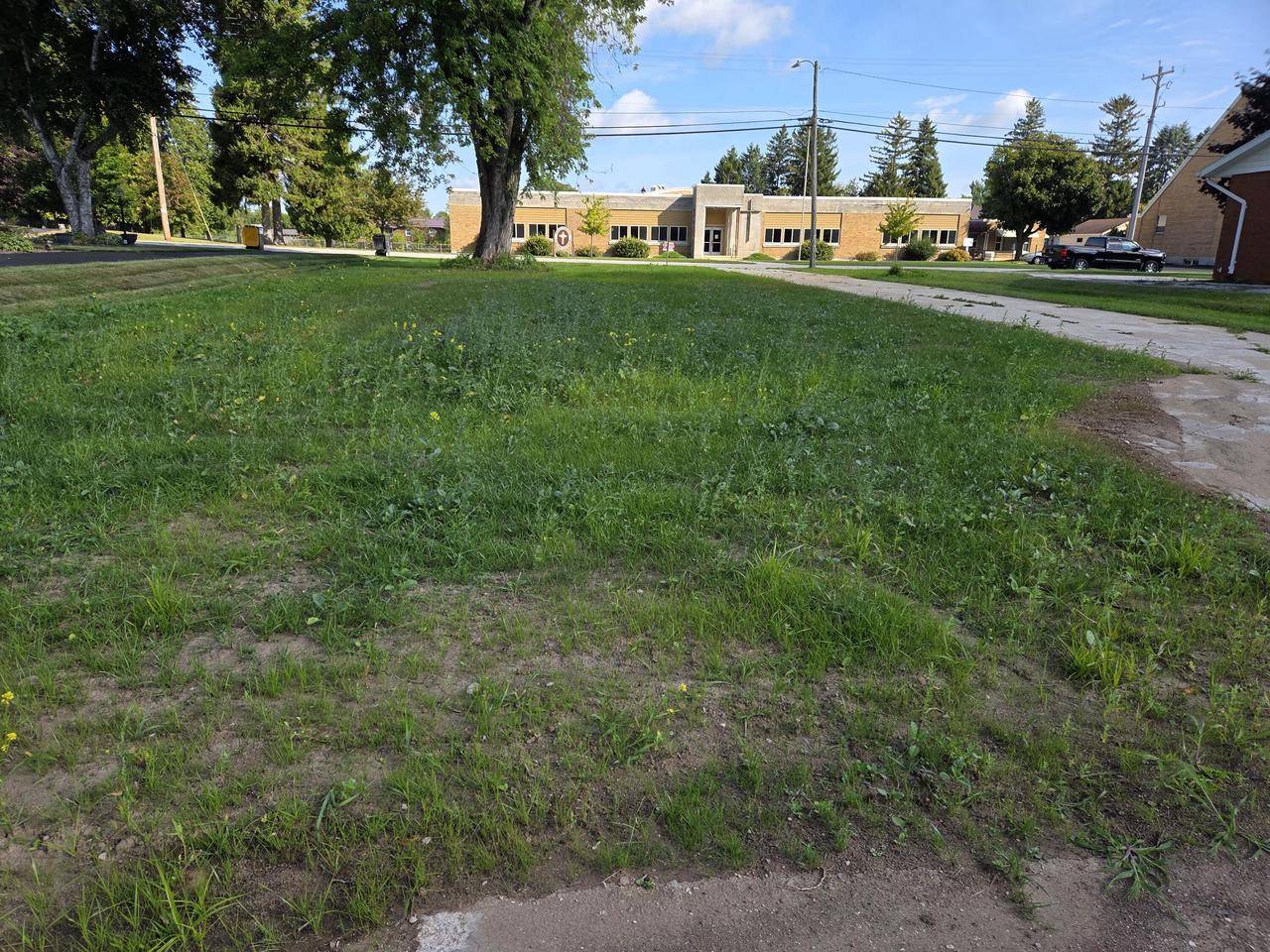 Mishicot, WI 54228,420 E CHURCH STREET