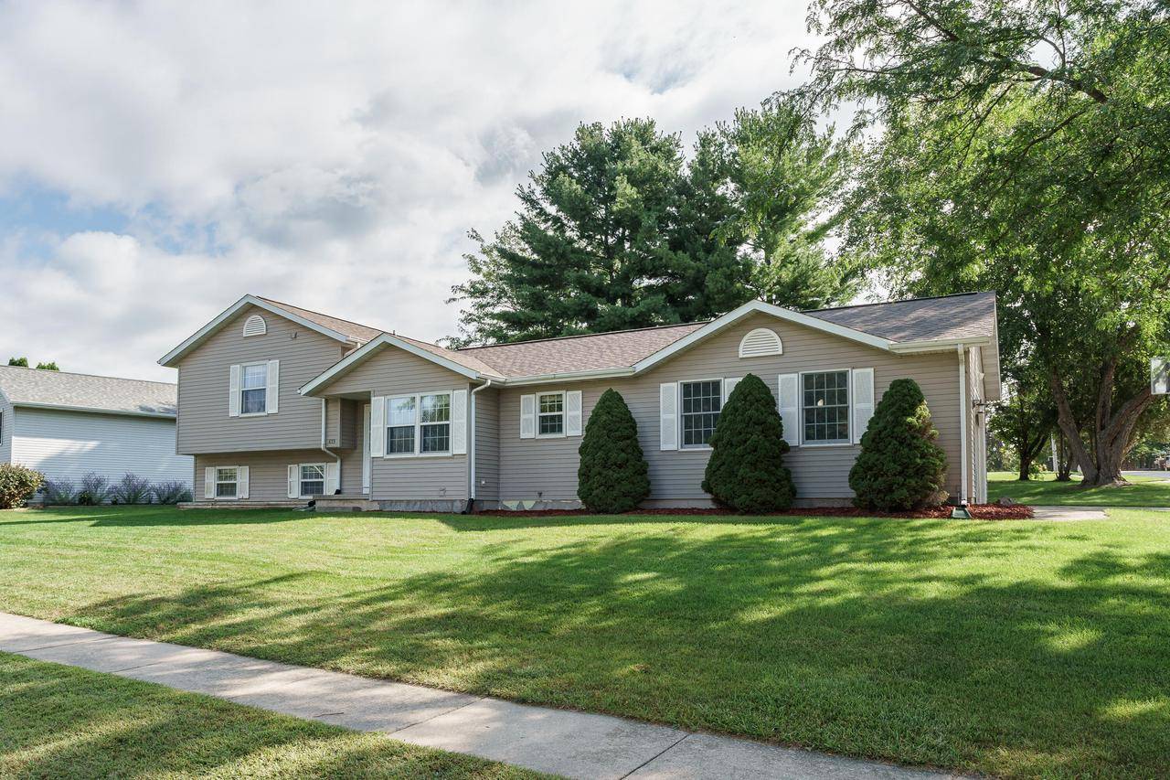 Marshall, WI 53559,619 Riverview DRIVE
