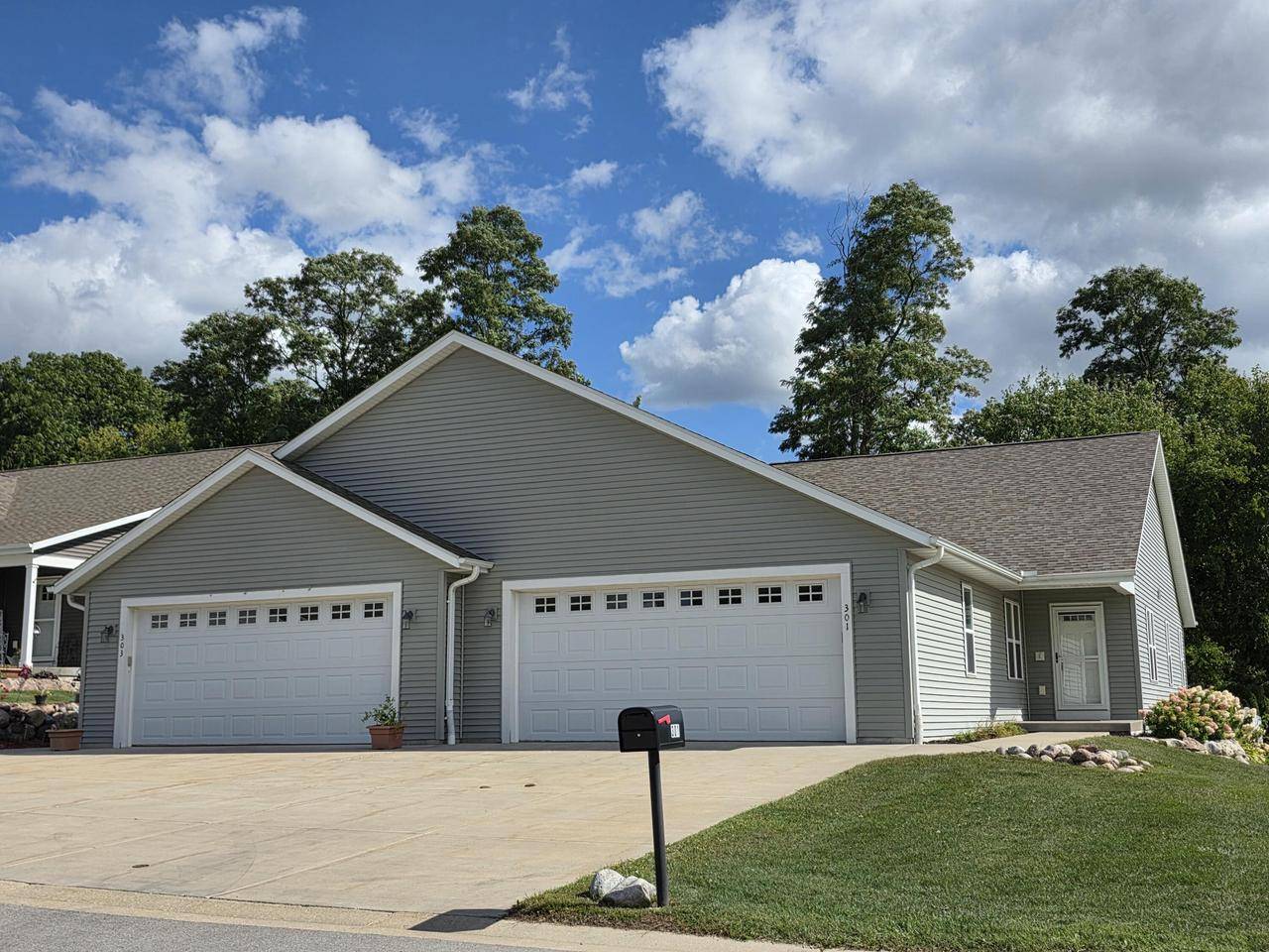 Watertown, WI 53098,301 Creekside COURT