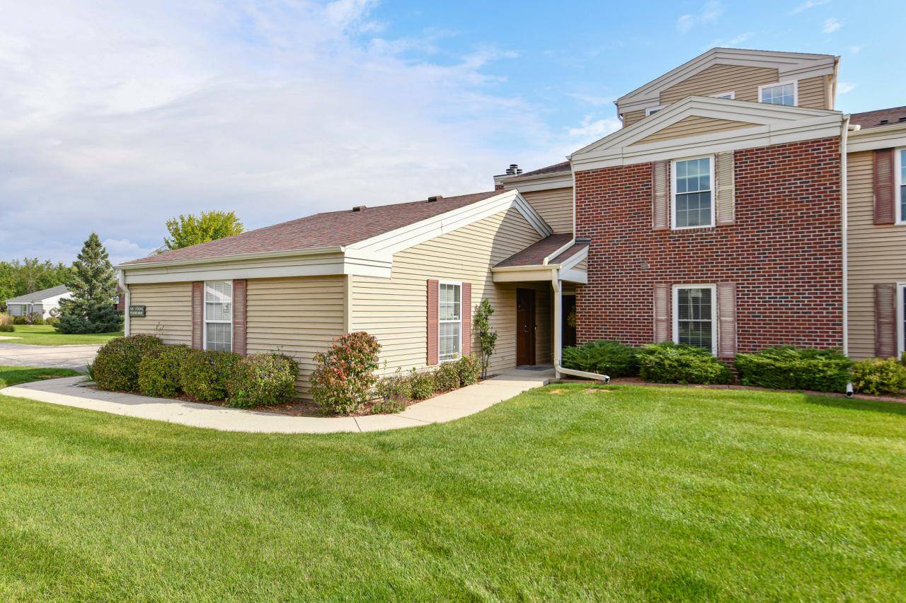 Pewaukee, WI 53072,N16W26583 Wild Oats DRIVE #C