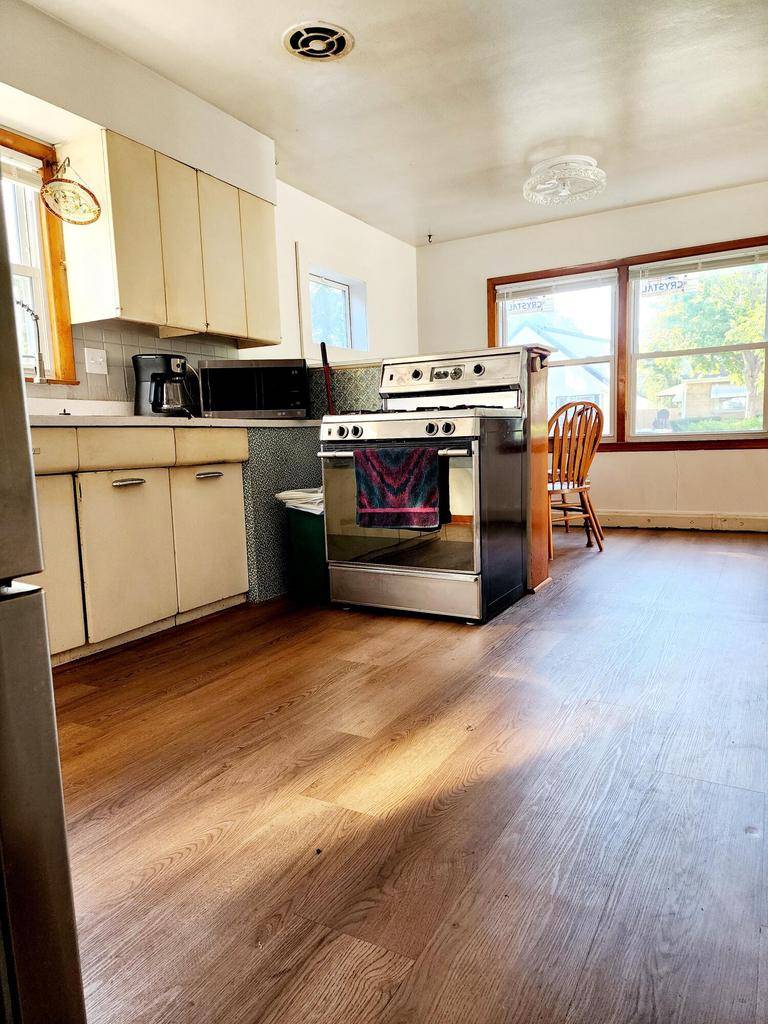 Milwaukee, WI 53218,4440 N 64th STREET