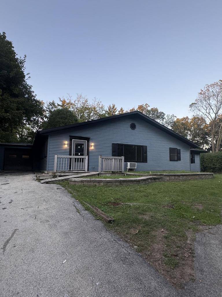 New Berlin, WI 53151,13010 W Honey LANE