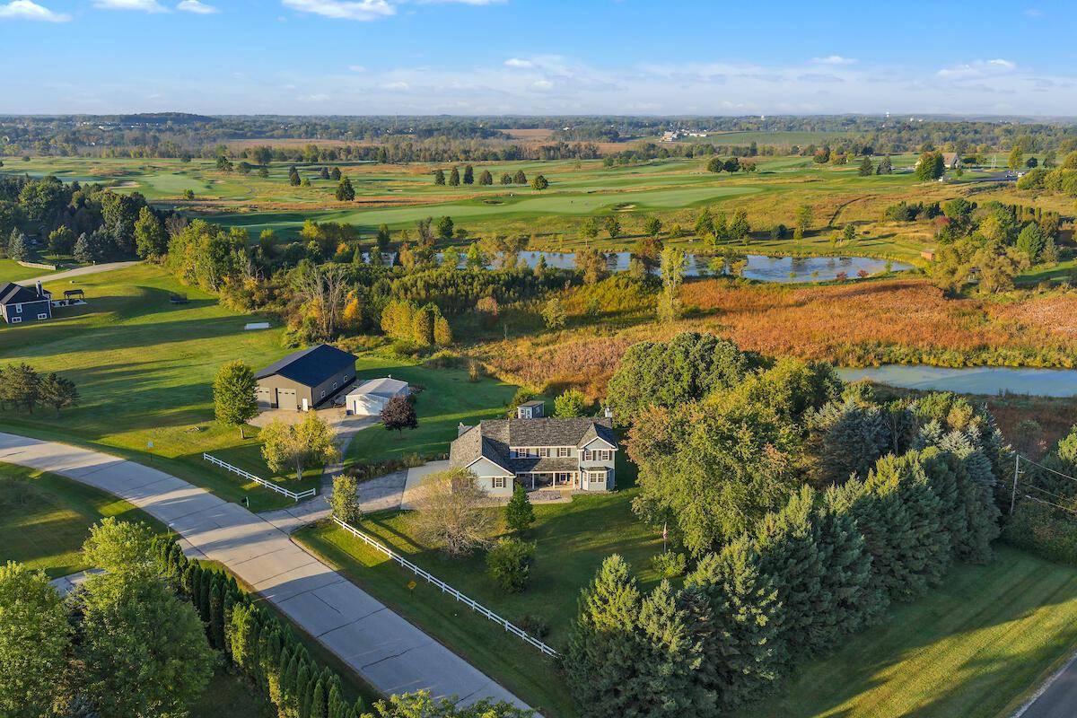 Hartford, WI 53027,1717 Ernst DRIVE