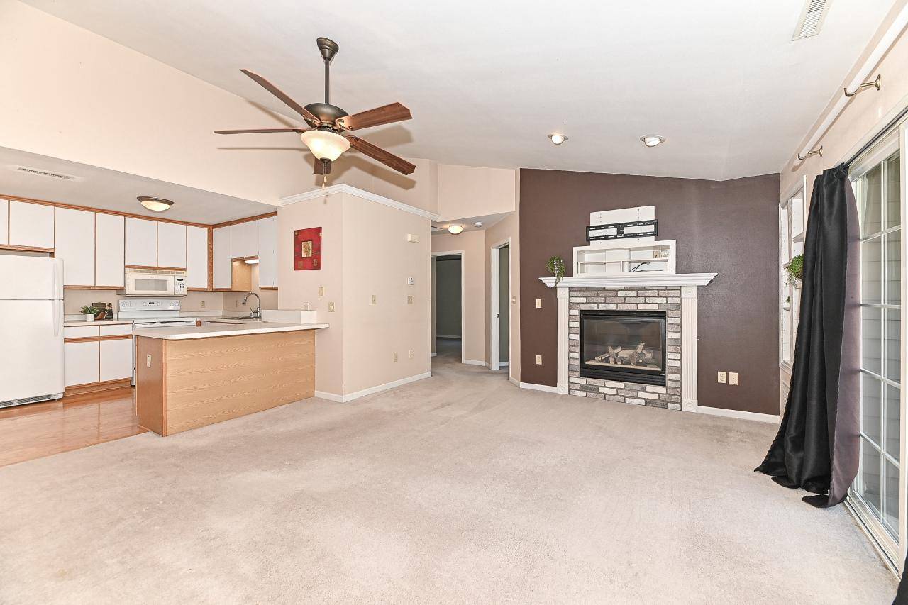 Muskego, WI 53150,W169S7647 Gregory DRIVE #D