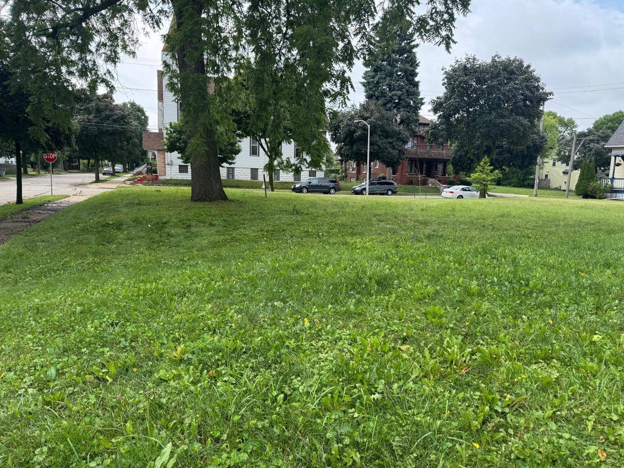 Milwaukee, WI 53206,2511 N 15TH STREET