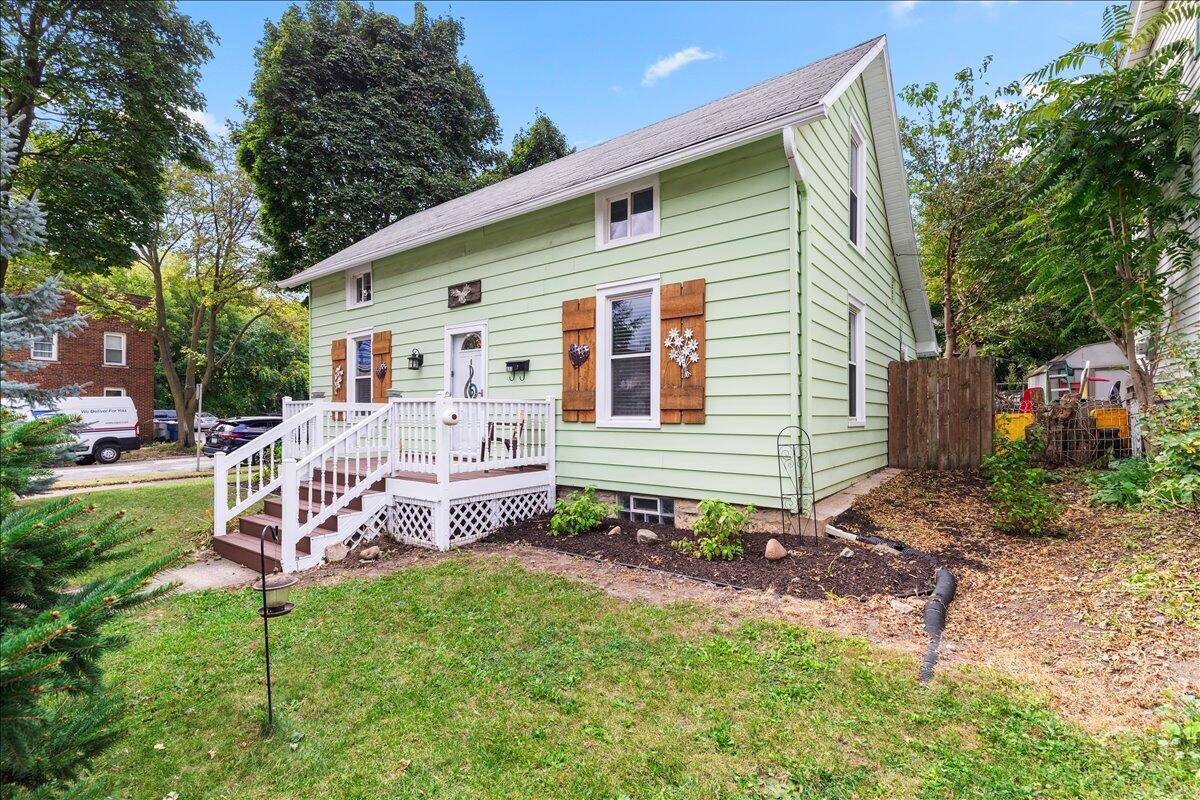 Milwaukee, WI 53213,603 N Hawley ROAD