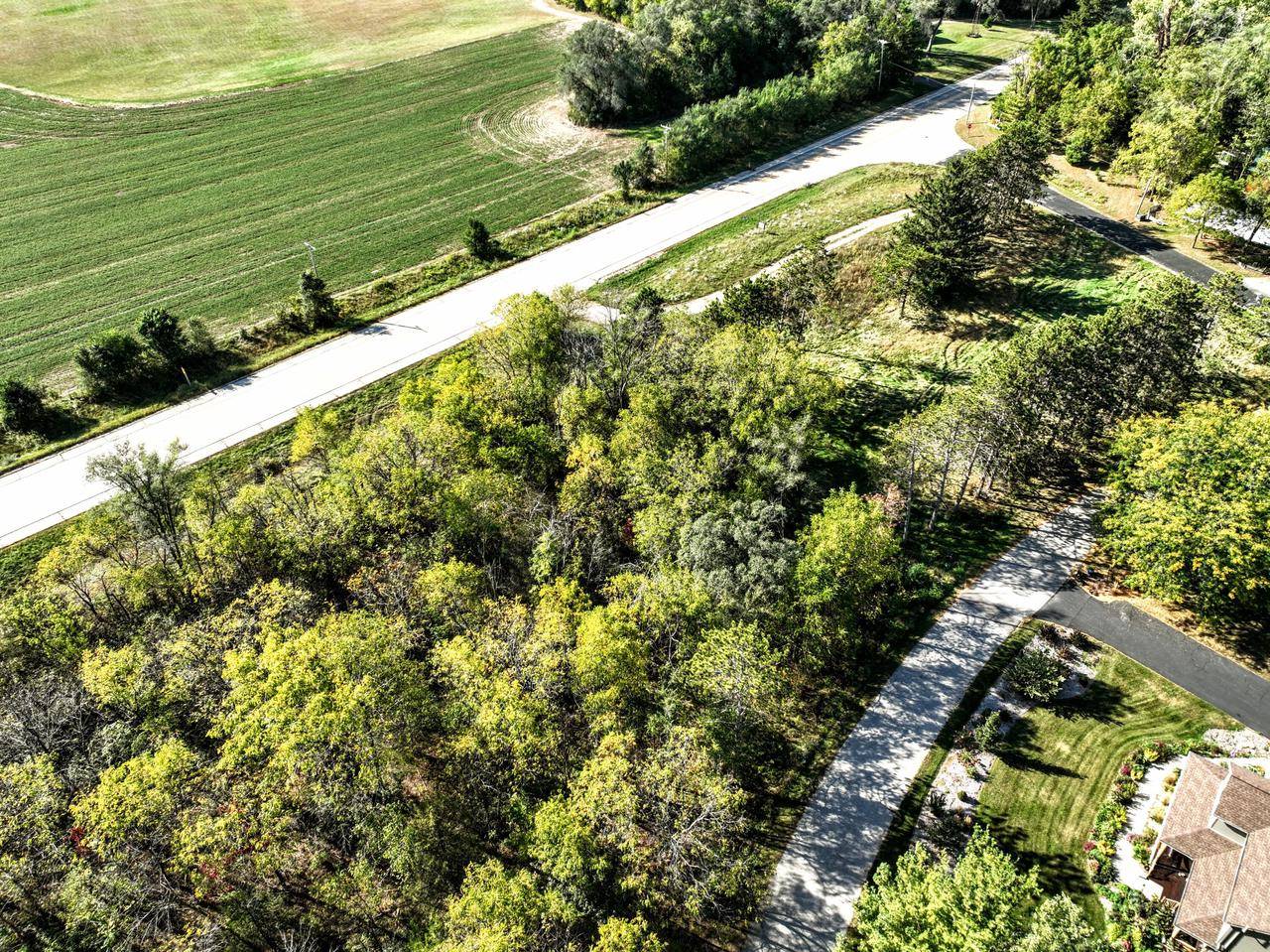 Cambridge, WI 53523,Lt4 WOODCREST LANE