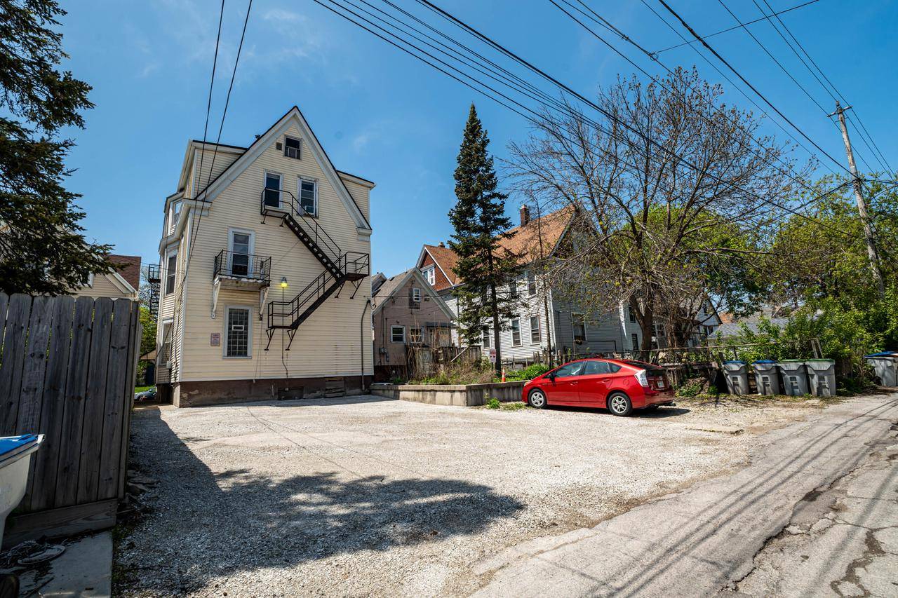 Milwaukee, WI 53212,2828 N Fratney STREET