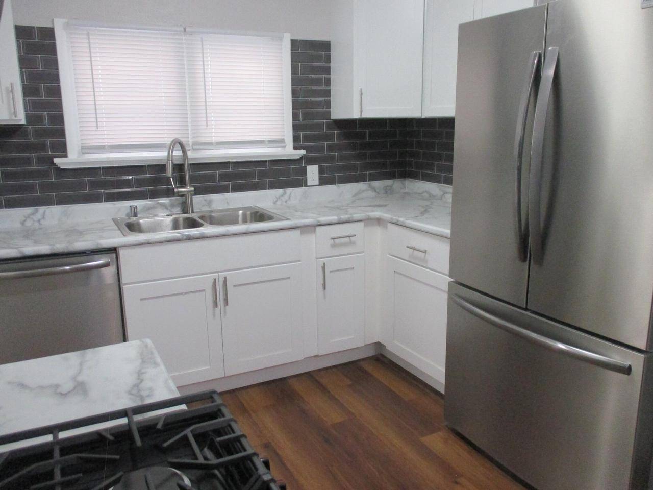 Milwaukee, WI 53209,4164 N 21st STREET