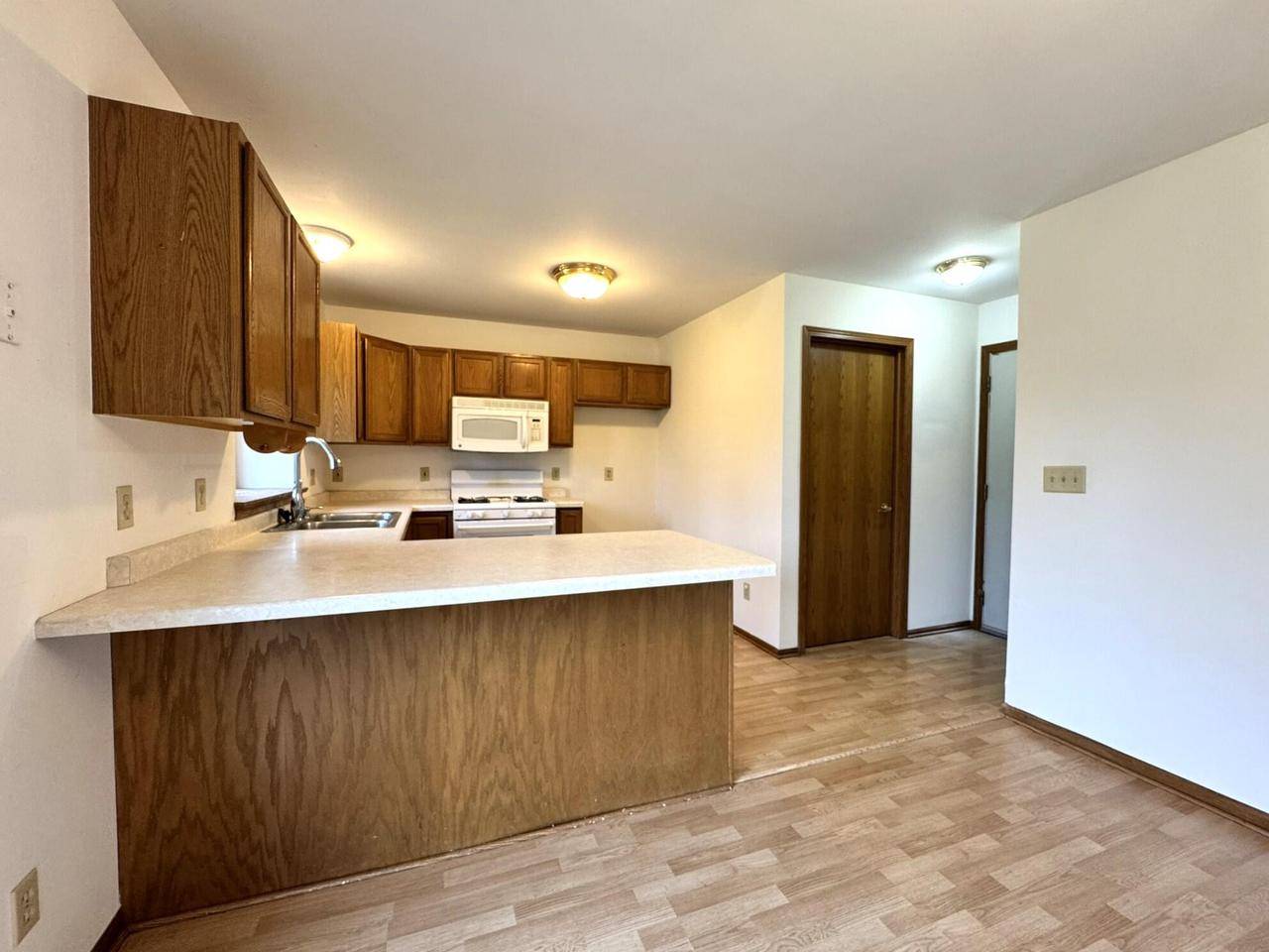 Hartland, WI 53029,222 Granary CIRCLE