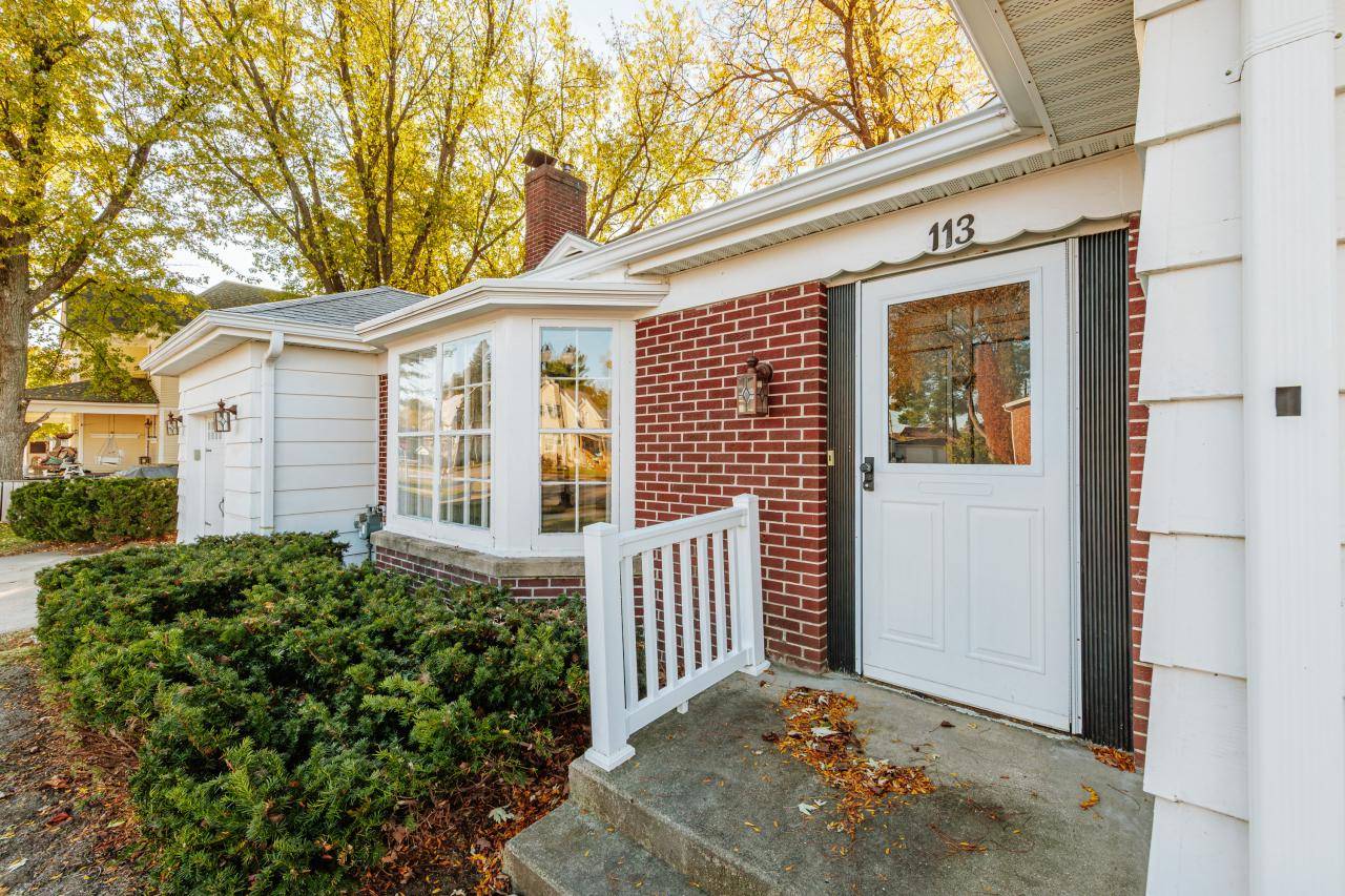 Princeton, WI 54968,113 W Water STREET