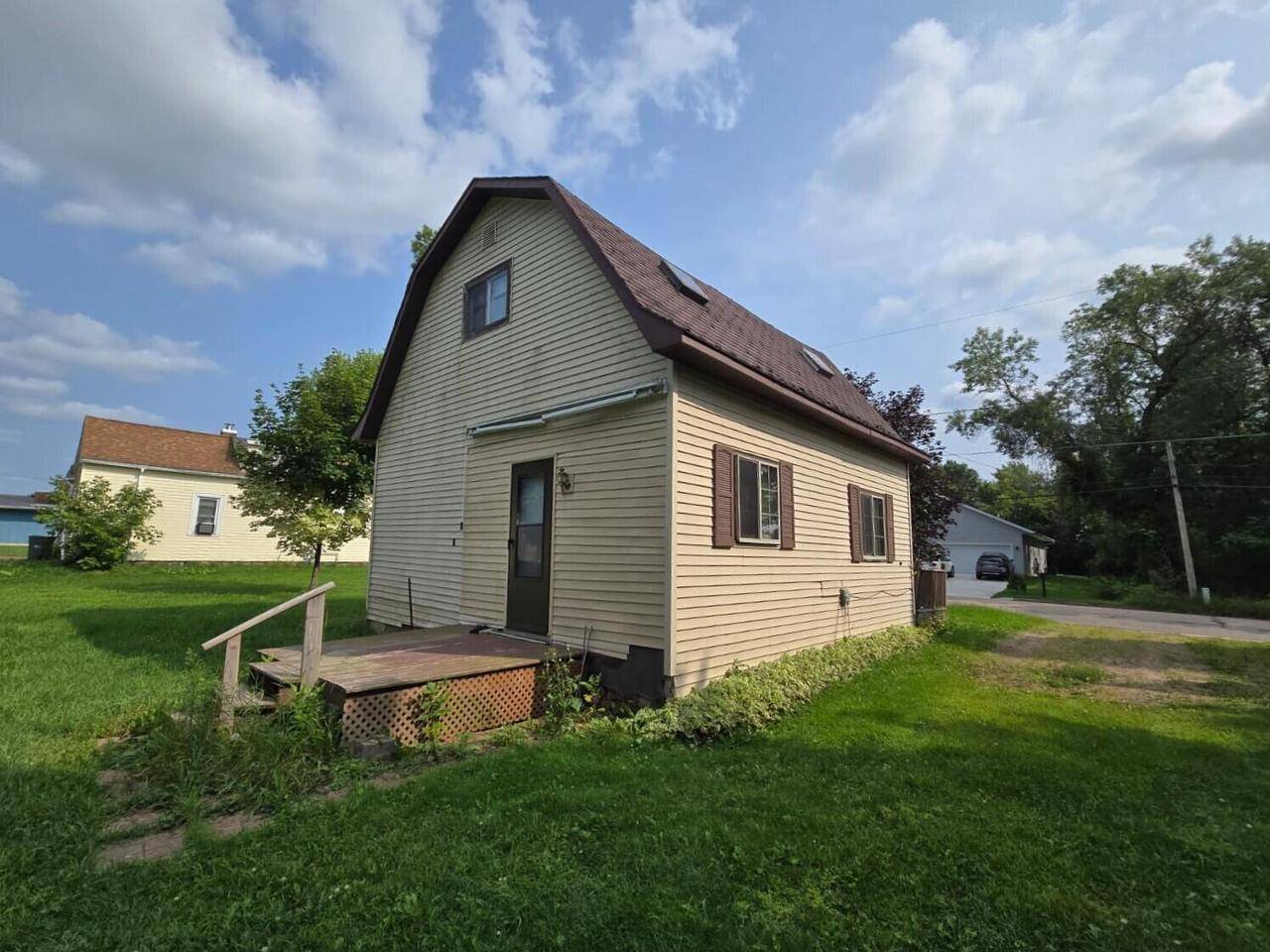 Antigo, WI 54409,434 Freiburger AVENUE