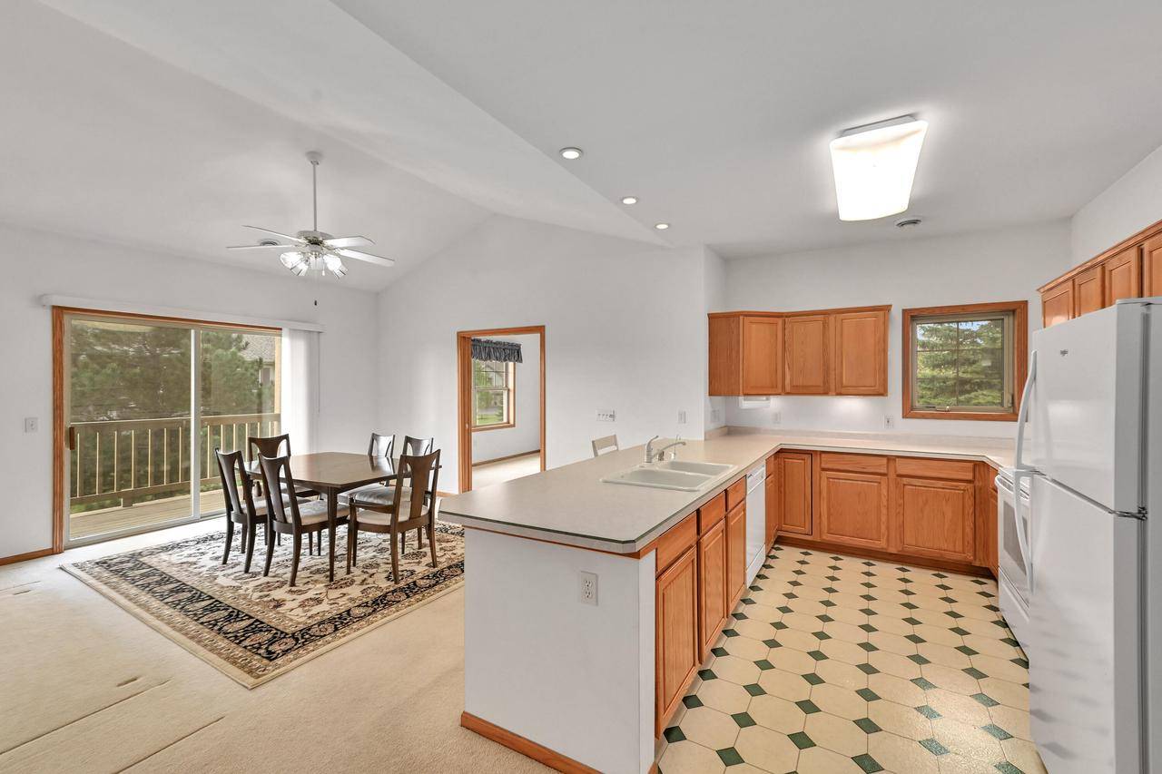 Menomonee Falls, WI 53051,W170N5582 Ridgewood DRIVE