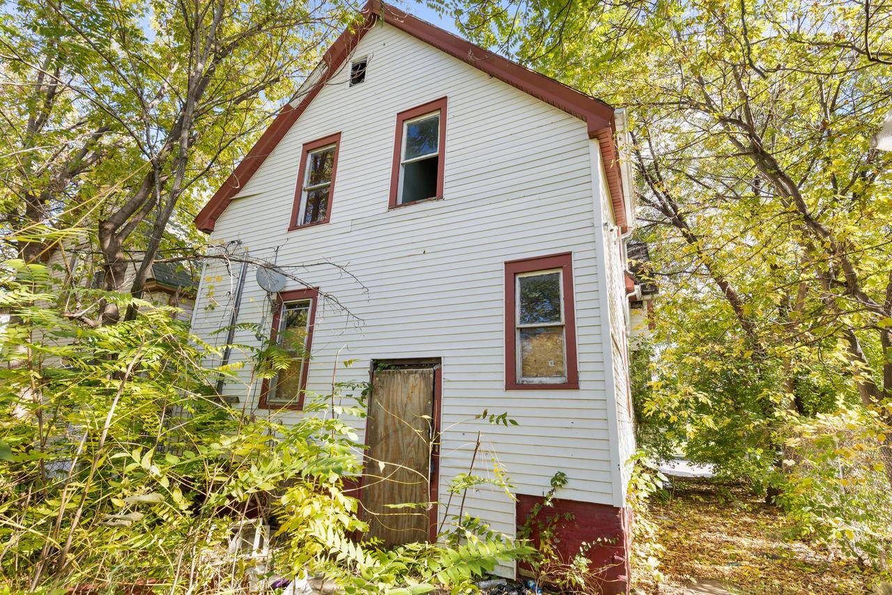 Milwaukee, WI 53206,3047 N 12th STREET