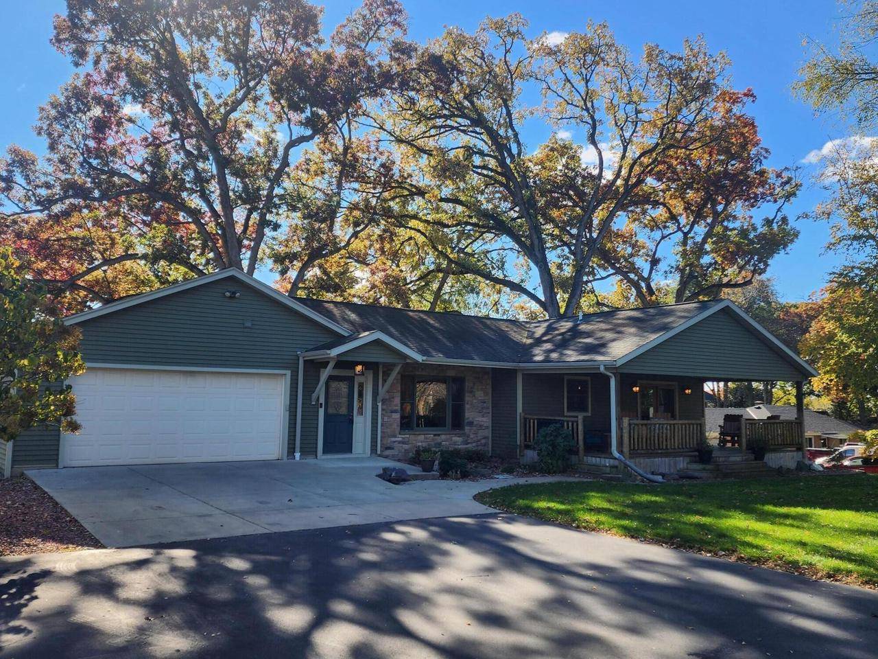 Burlington, WI 53105,2408 S Teut ROAD