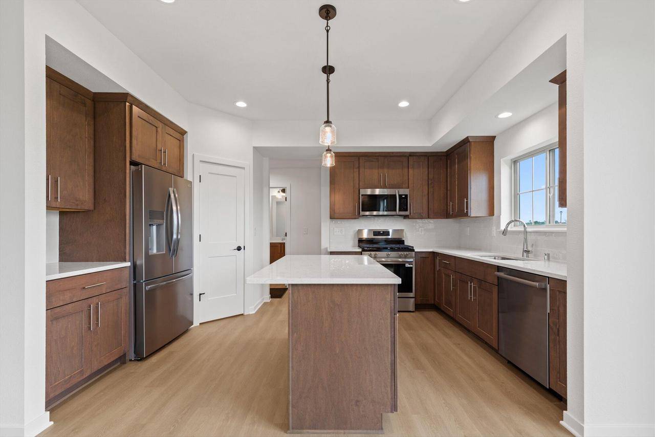 East Troy, WI 53120,2696 Mapleton AVENUE