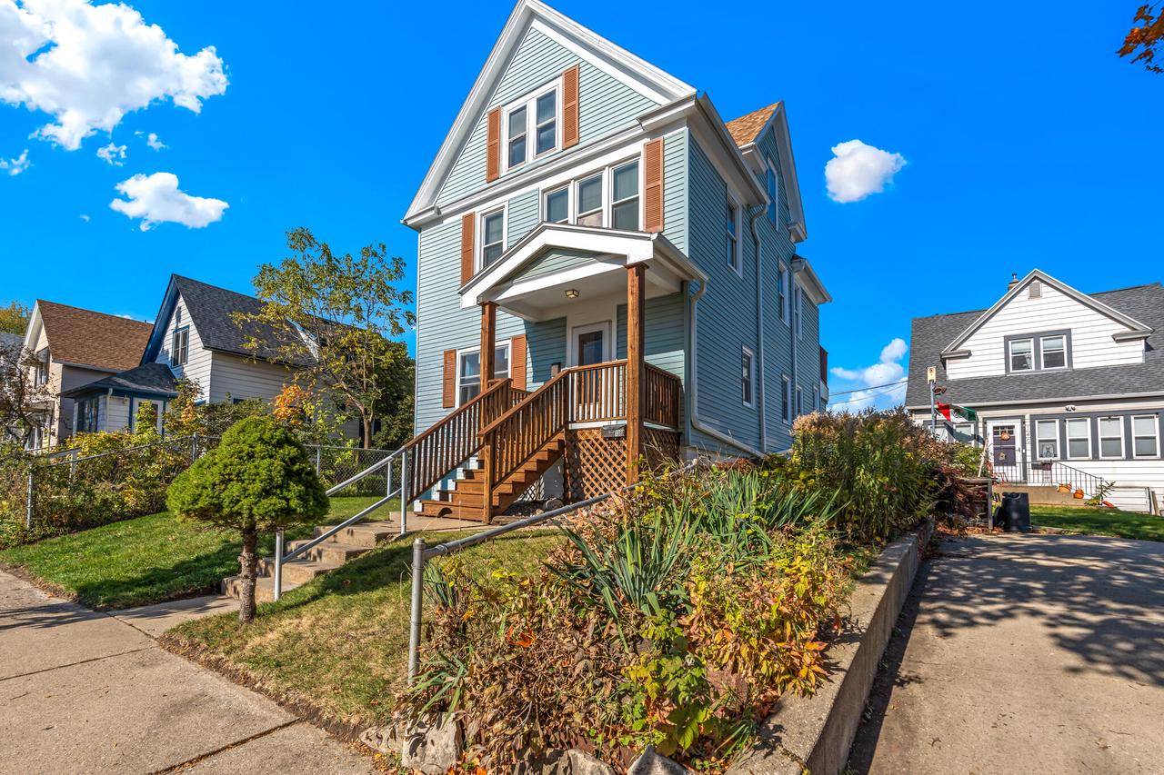 Milwaukee, WI 53207,138 E Rosedale AVENUE #138A