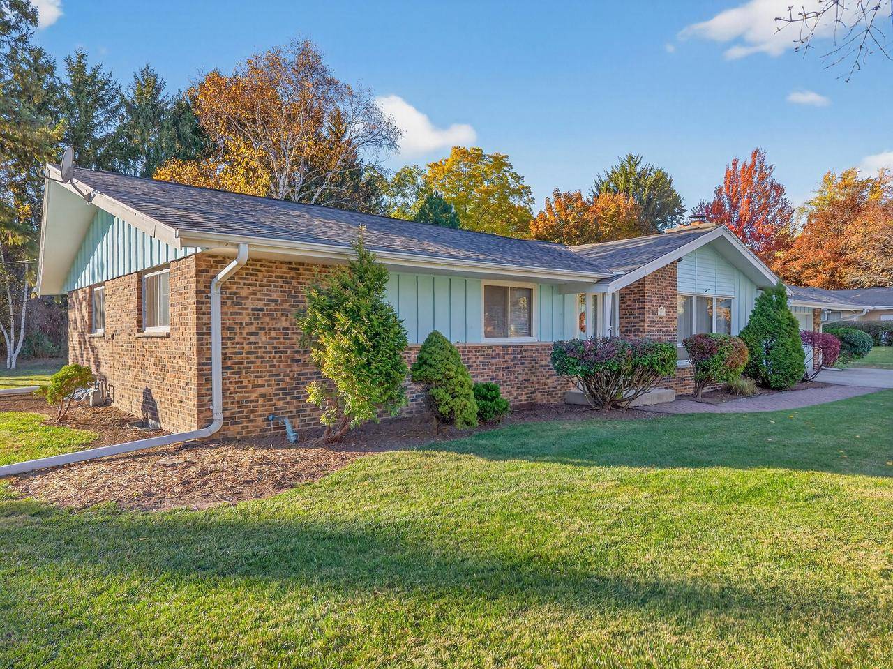 Brown Deer, WI 53223,9497 N Maura LANE