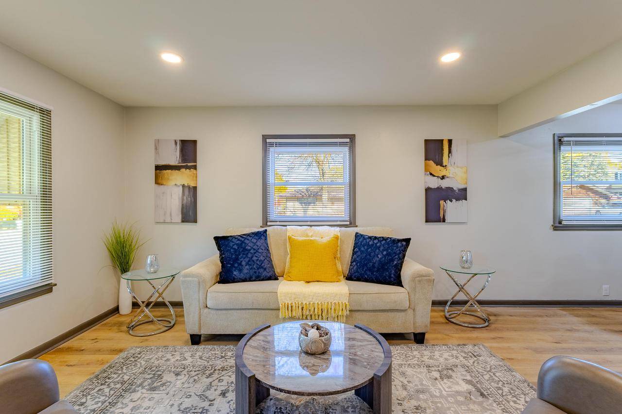 Milwaukee, WI 53224,6572 N 84th STREET