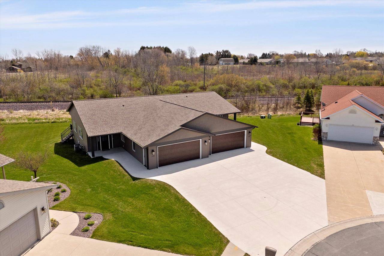 Cedar Grove, WI 53013,116 Sunrise COURT
