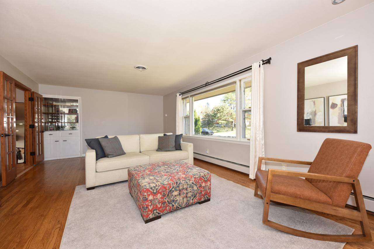 Menomonee Falls, WI 53051,W199N9355 Wellington DRIVE