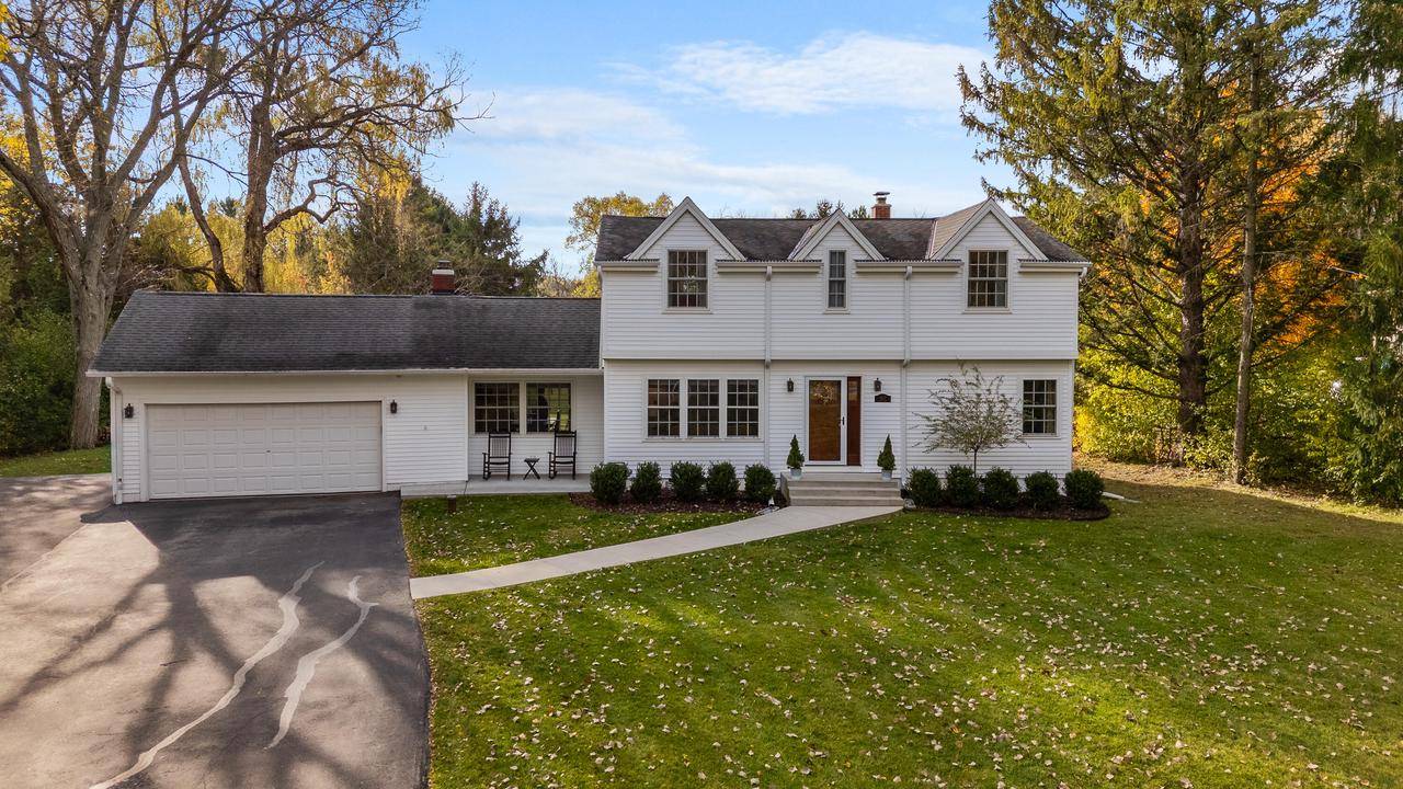 Mequon, WI 53092,1627 W Fiesta LANE