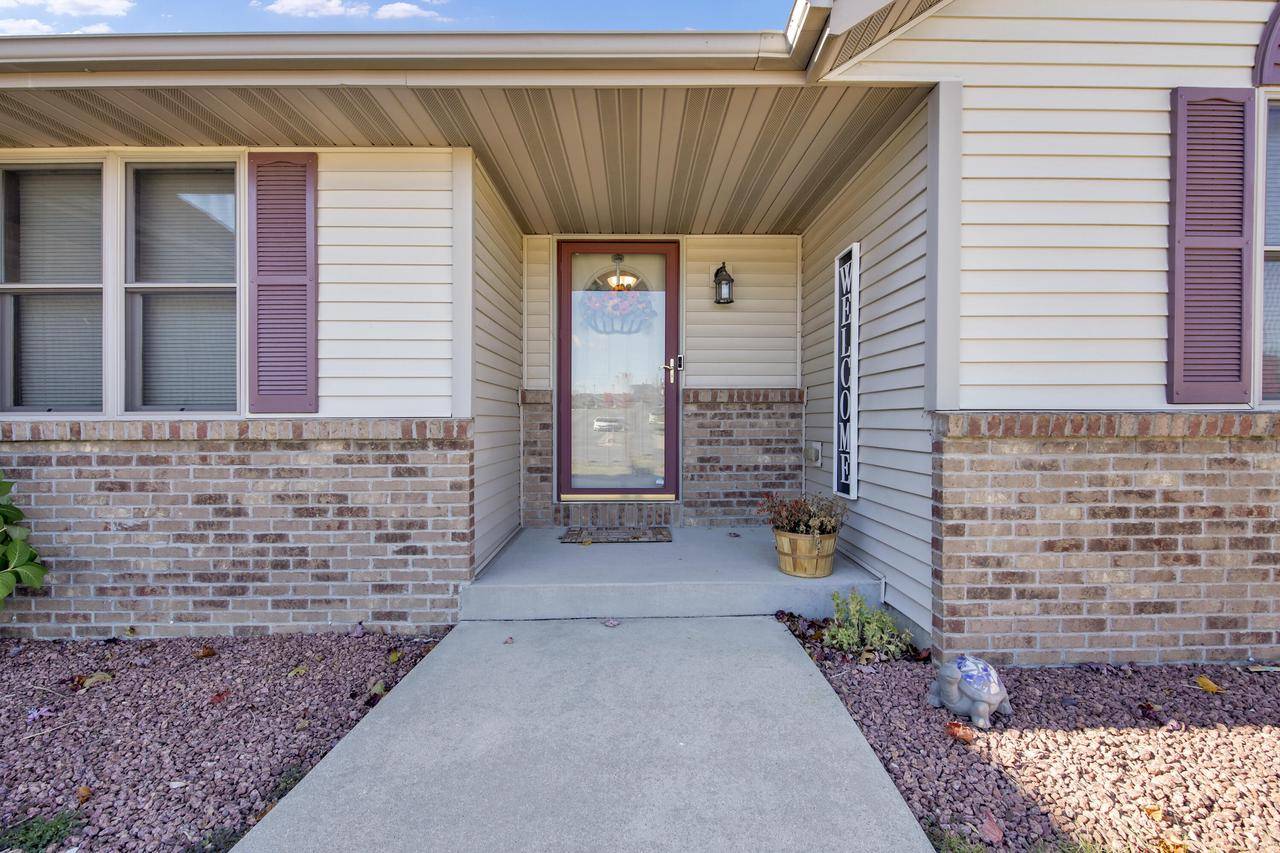 Hartford, WI 53027,329 Northview TRAIL