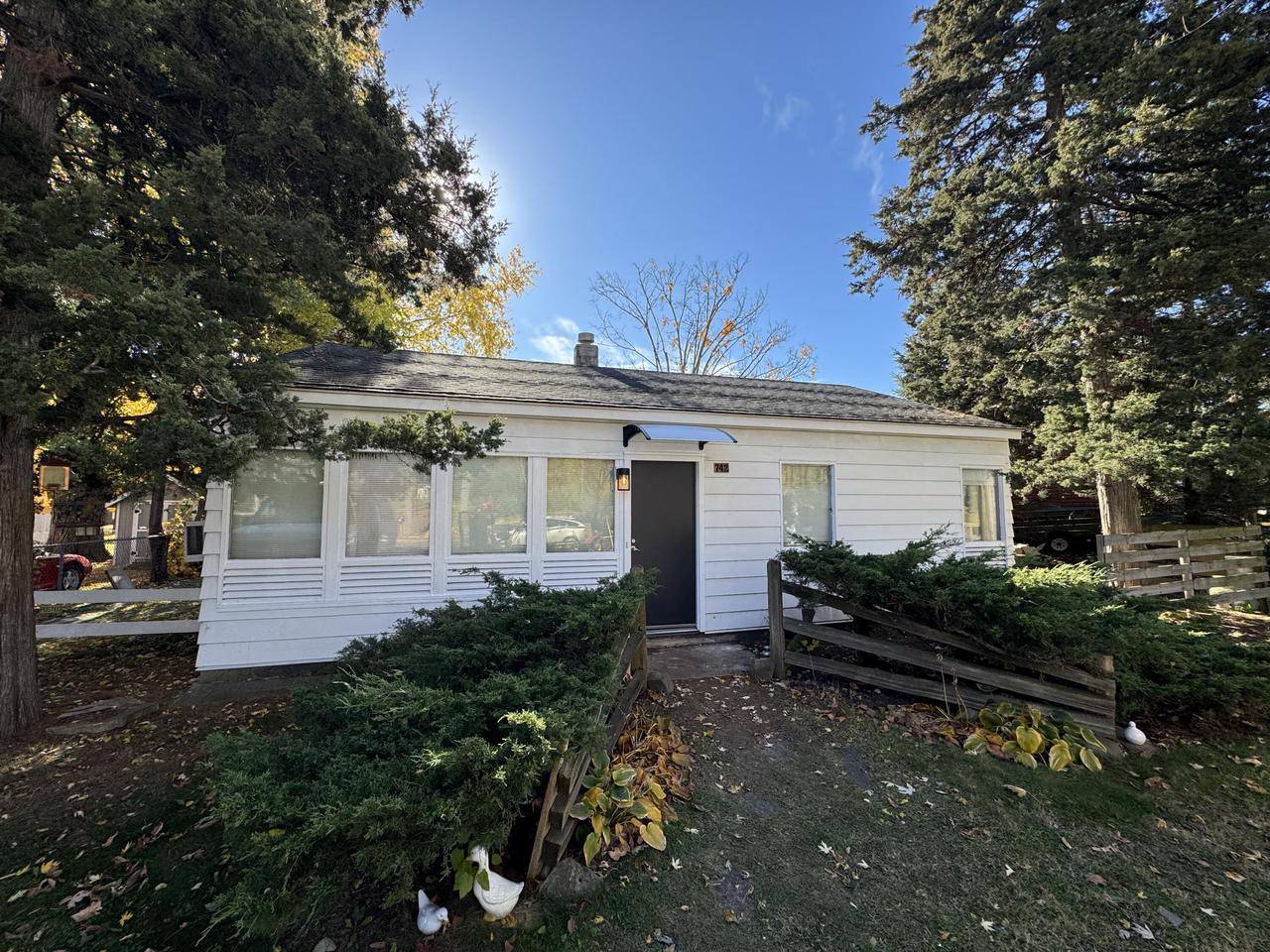 Lake Geneva, WI 53147,742 Sheridan Springs ROAD