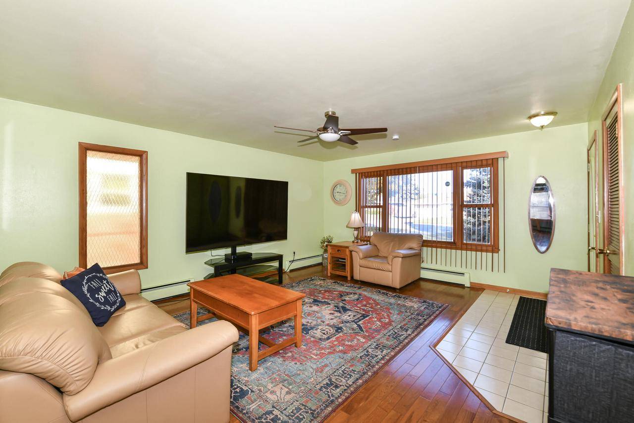 South Milwaukee, WI 53172,1777 Tamarack STREET