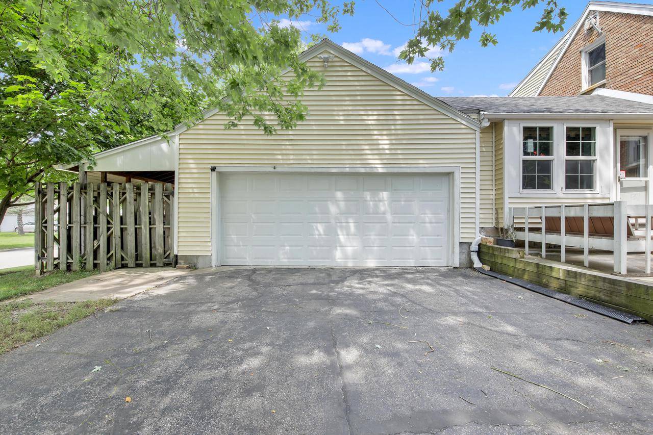 Greenfield, WI 53221,4100 W Edgerton AVENUE