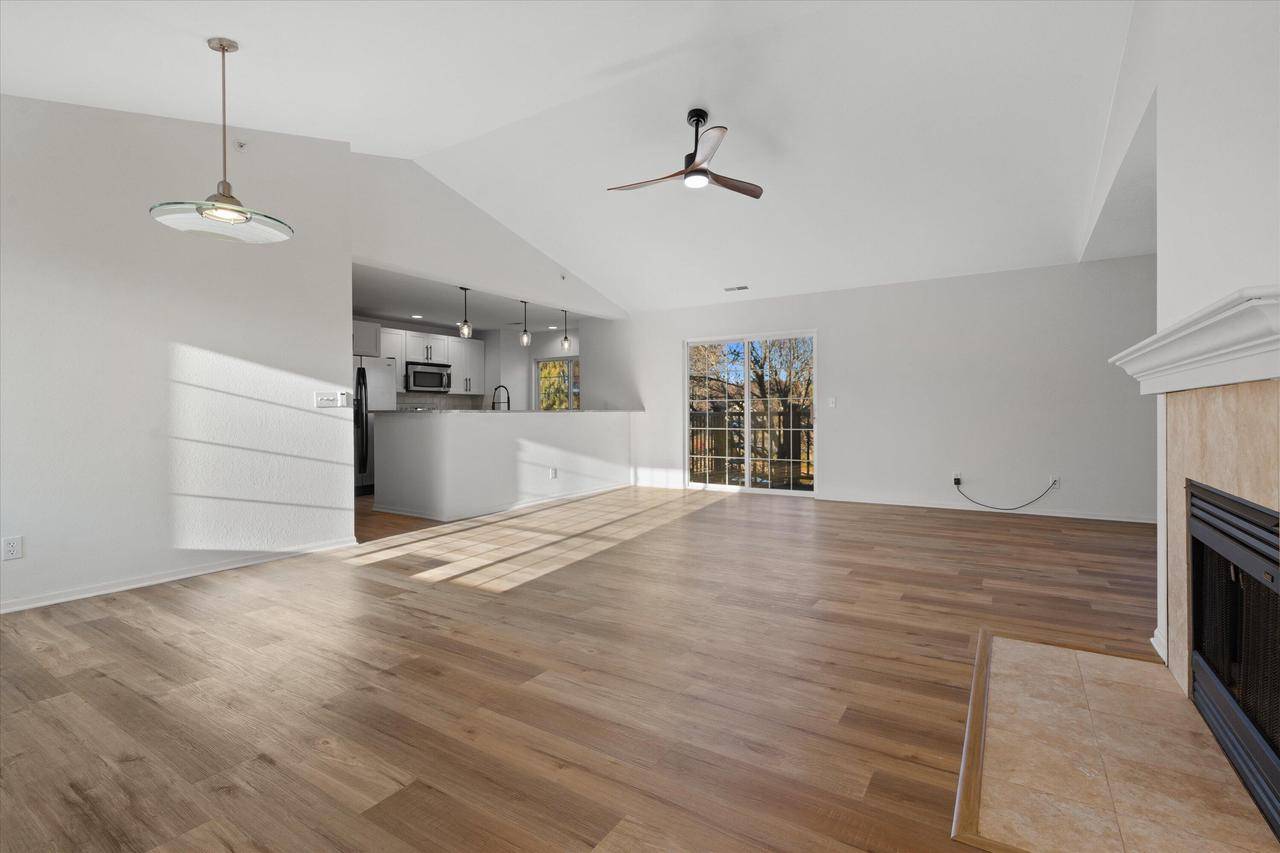 Greenfield, WI 53221,5325 S Hidden DRIVE