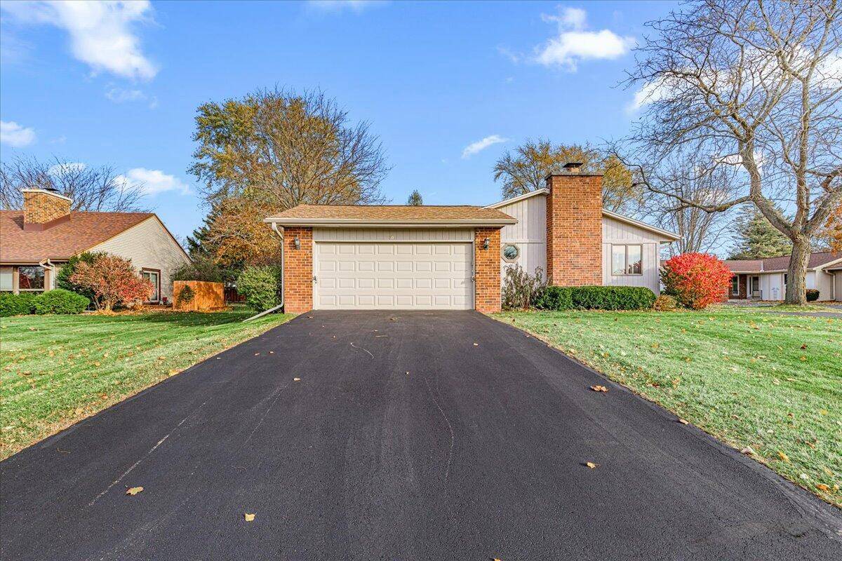 West Bend, WI 53095,701 Tamarack DRIVE E