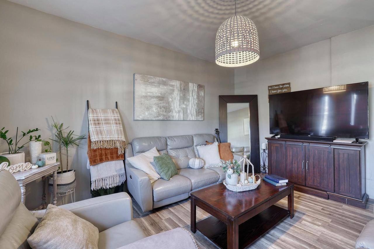 Milwaukee, WI 53204,1650 S 18th STREET