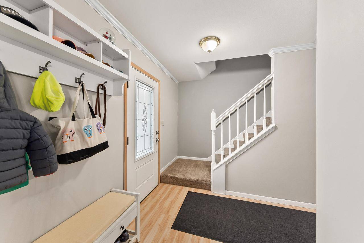 Belgium, WI 53004,275 Dean ROAD