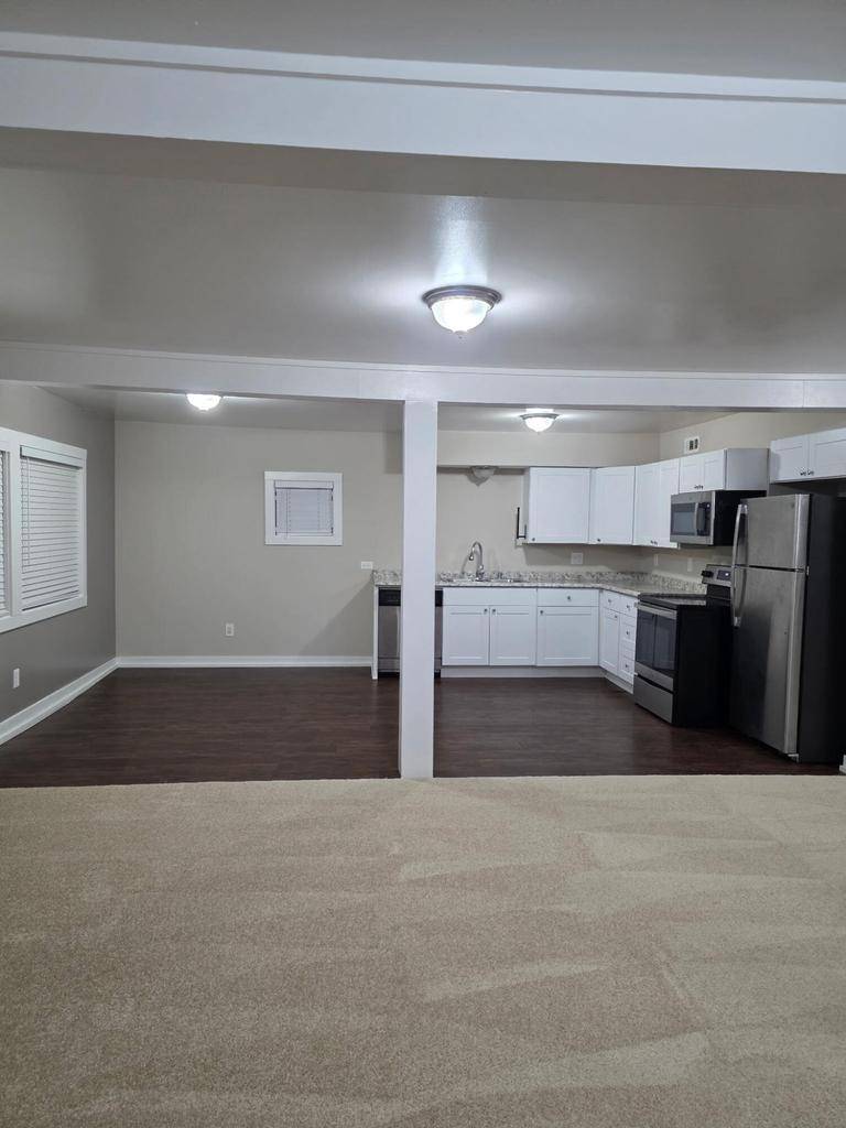 Brookfield, WI 53005,14220 Ranch ROAD