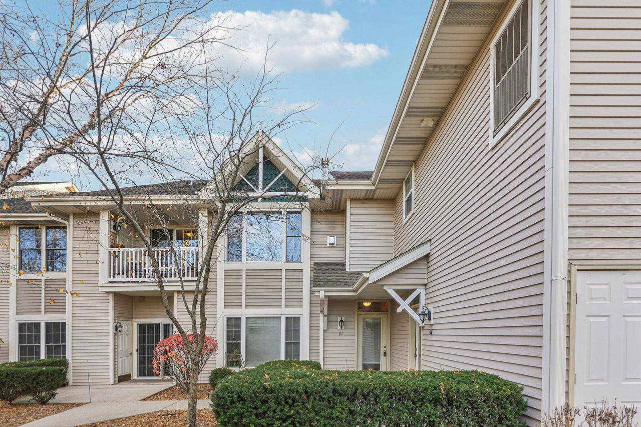 Cudahy, WI 53110,6170 Walnut LANE #97